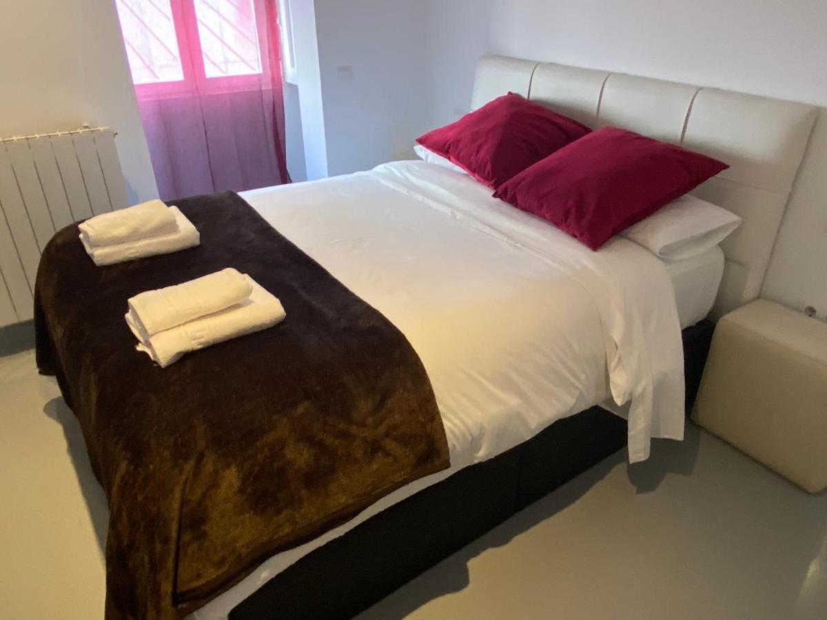 Apartamento En Madrid Rio Con Parking Gratuito Extérieur photo