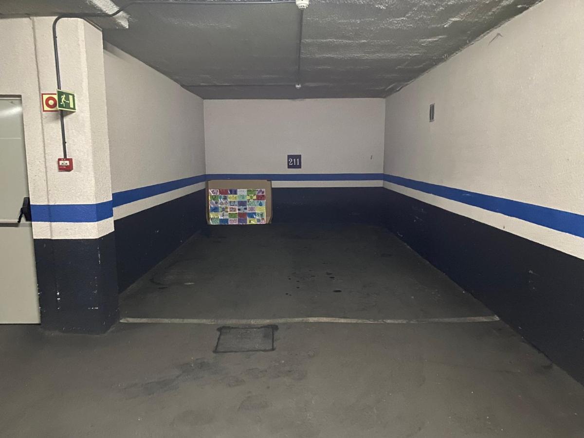Apartamento En Madrid Rio Con Parking Gratuito Extérieur photo